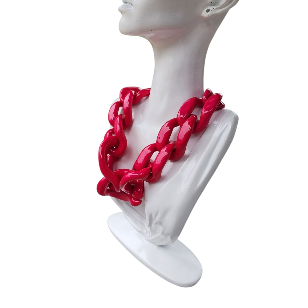 Vibrant Fuchsia Neon Pink Chunky Resin Oversized Chain Link Statement Necklace - Picture 7 of 11
